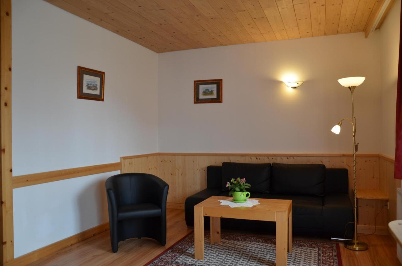 Pension Zum Schreiner Hermagor-Pressegger See Extérieur photo
